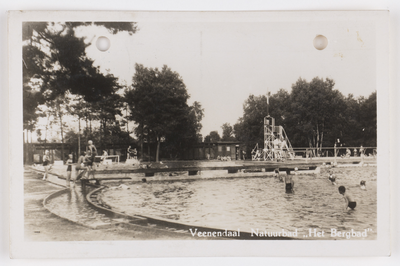 18249 Gezicht op het natuurbad Het Bergbad aan de Oude Veensegrindweg te Veenendaal.